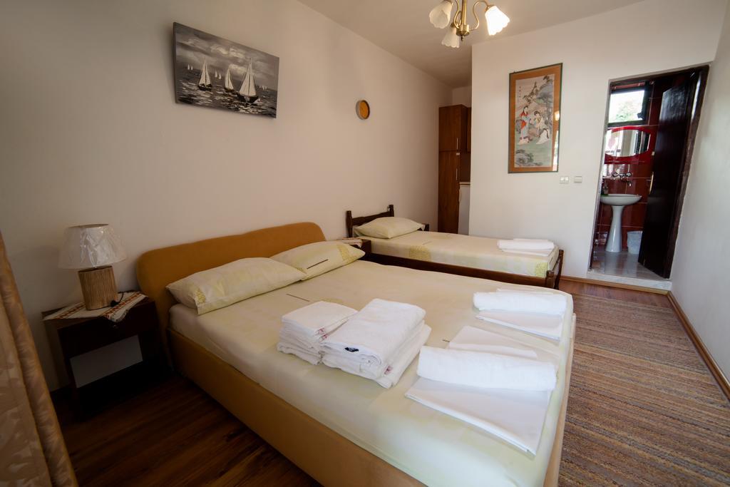 Guesthouse Sidro Ulcinj Luaran gambar