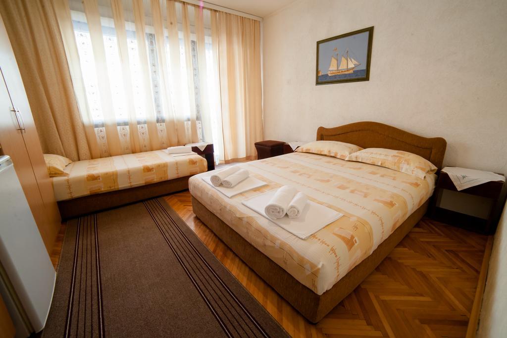 Guesthouse Sidro Ulcinj Luaran gambar